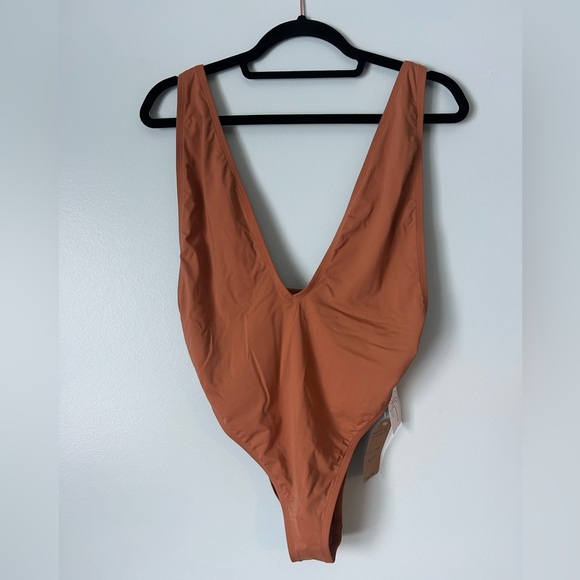 Dippin’ Daisy’s Euphoria One Piece *brown - Picture 6 of 6
